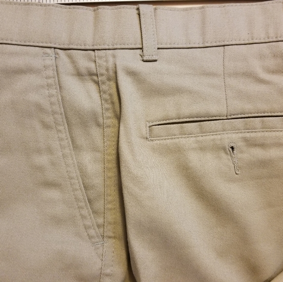 Men's Khakis Pants (36 x 39) - Picture 3 of 9